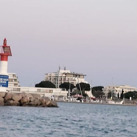 La Cigale De Mer A 100 M De La Plage Et Du Centre Ville Du Grau Du Roi ル・グロー・デュ・ロワ エクステリア 写真